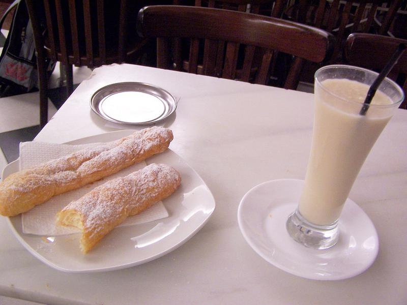 horchata and pastries in Spain
